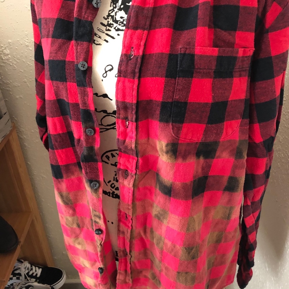 Bleached Distressed Flannel - Picture 3 of 4